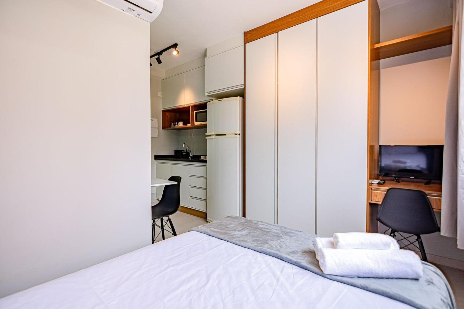 Studios Modernos Totalmente Mobiliados Com Academia Proximo A Metro Parque Ibirapuera E Hospitais เซาเปาโล ภายนอก รูปภาพ